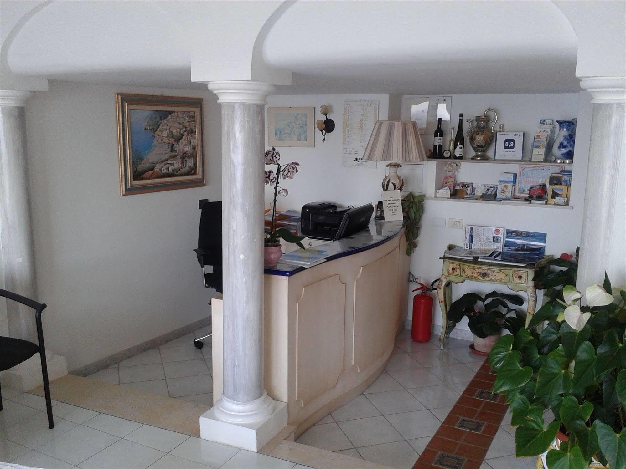 La Rosa Dei Venti Apartahotel Positano